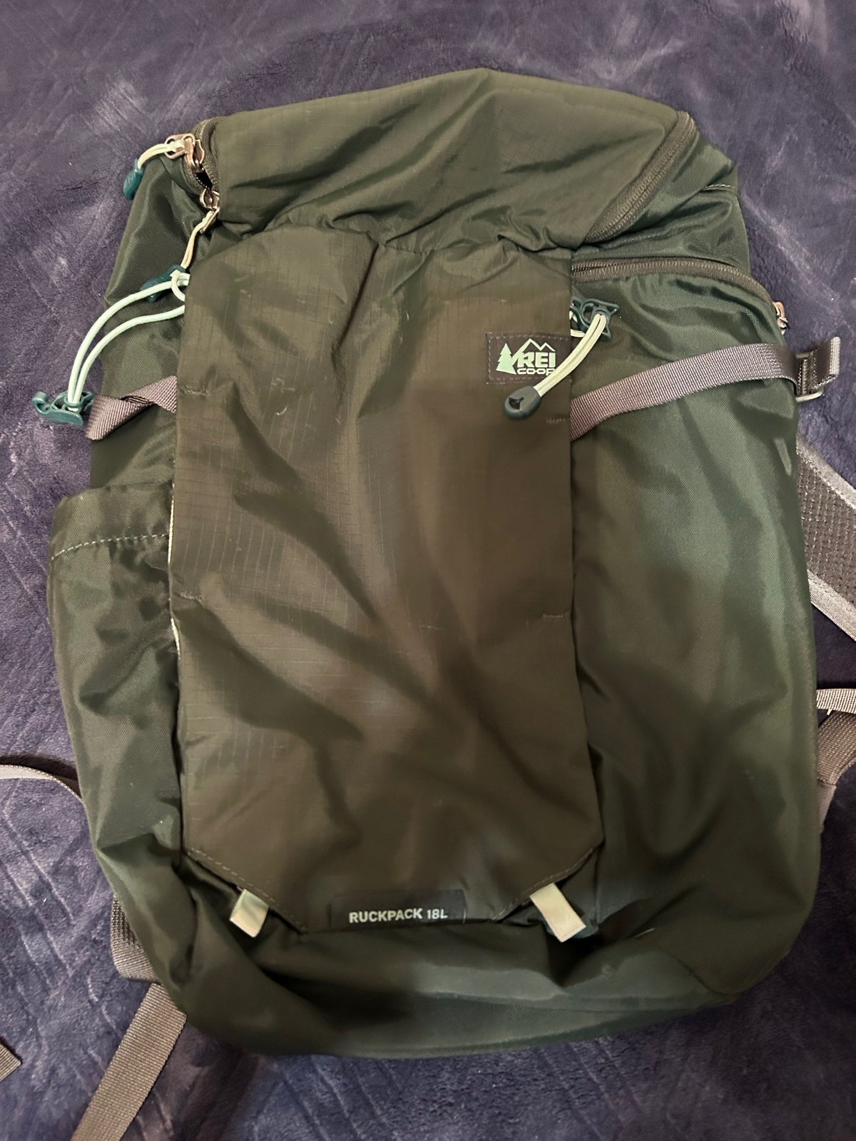 REI Co-op Ruckpack 18L Daypack Backpack Green - TESSHANDBAG